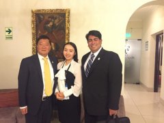 重庆95后妹子赴秘鲁参加APEC会议