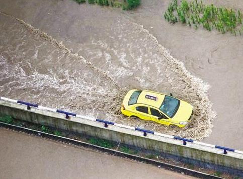 重庆未来三天先晴后雨 最高35℃