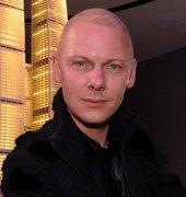 丹麦鬼才设计师支招重庆男女：做自己，别模仿