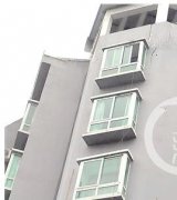 房屋裂缝超4厘米，30住户担心吊胆