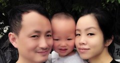国内首位聋人女博士 为聋听世界搭建桥梁