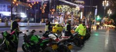 南滨路飙车聚集点被端 20多辆摩托车被查