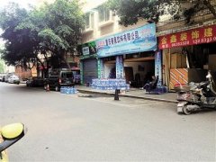  各路神器圈占公共停车位 市民：冒火！添堵！