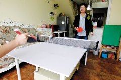 重庆小伙为爱女“死磕”茶几 横扫美食界艺术界娱乐界