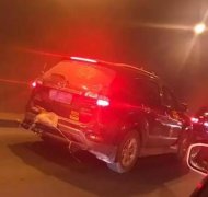重庆高速路现“后置发动鸡”