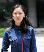 重庆大学生曾是中国旅游小姐冠军 现返乡当老师