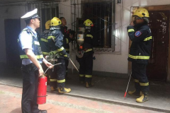 男子匆忙去上班忘了厨房还炖着牛肉 结果着火了