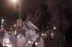 好心把手机借给“陌生人”打电话  结果却有去无回