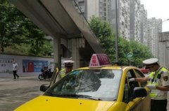 天热的哥不开空调？乘客有权让他开