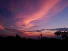 万州晚霞似油画 缤纷婀娜