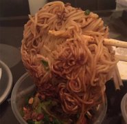 距离1.5公里的外卖送了3小时 小面变面饼