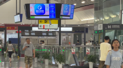 《重庆时间》登陆轨道电视，星光耀眼诚意满满，来和你的爱豆一起打call